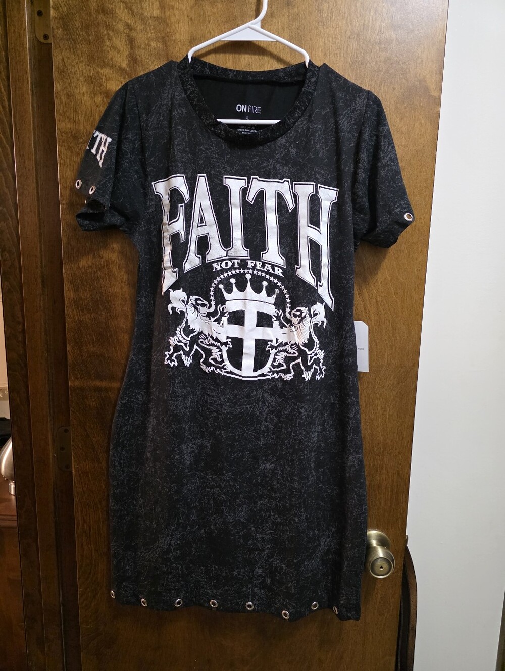 On Fire Black Graphic 'FAITH Not Fear' Midi T-Shirt Dress L 6y